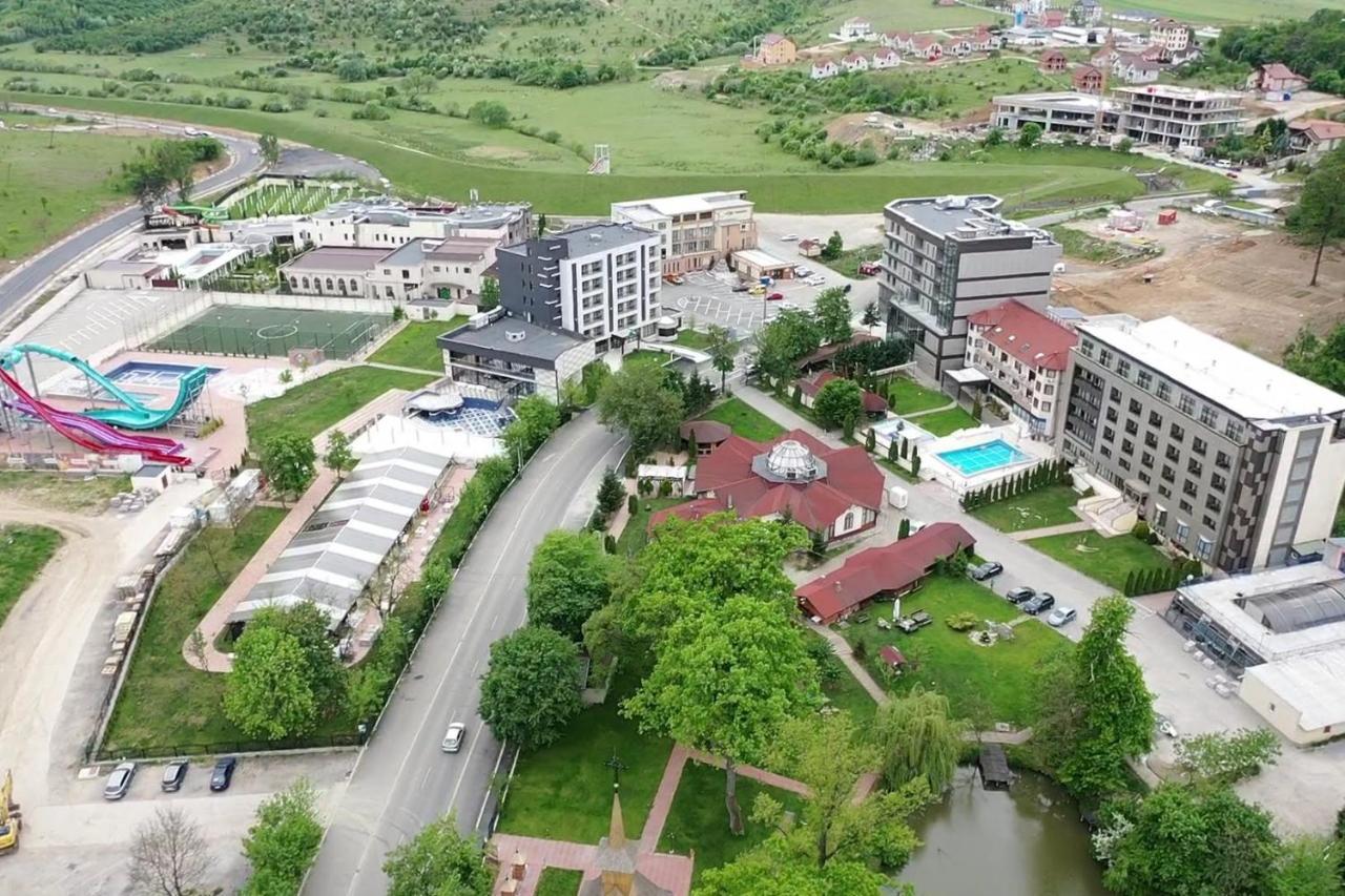 Hotel President Băile Felix Buitenkant foto